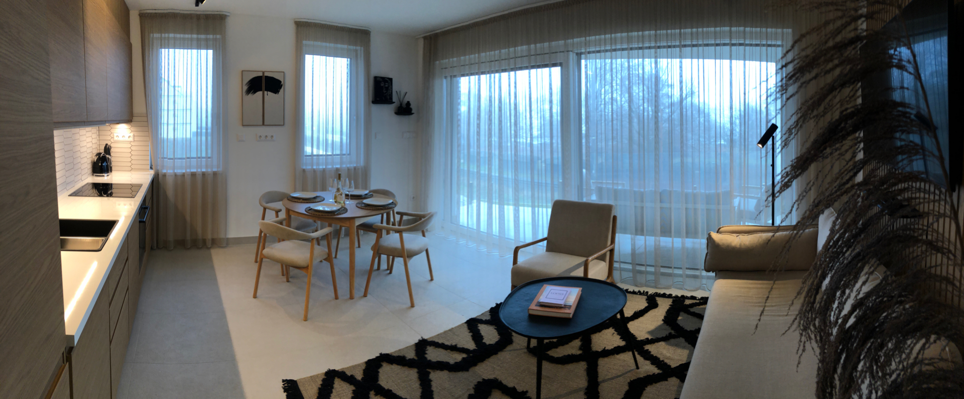 Helikon Suite nappali panoráma nézet
